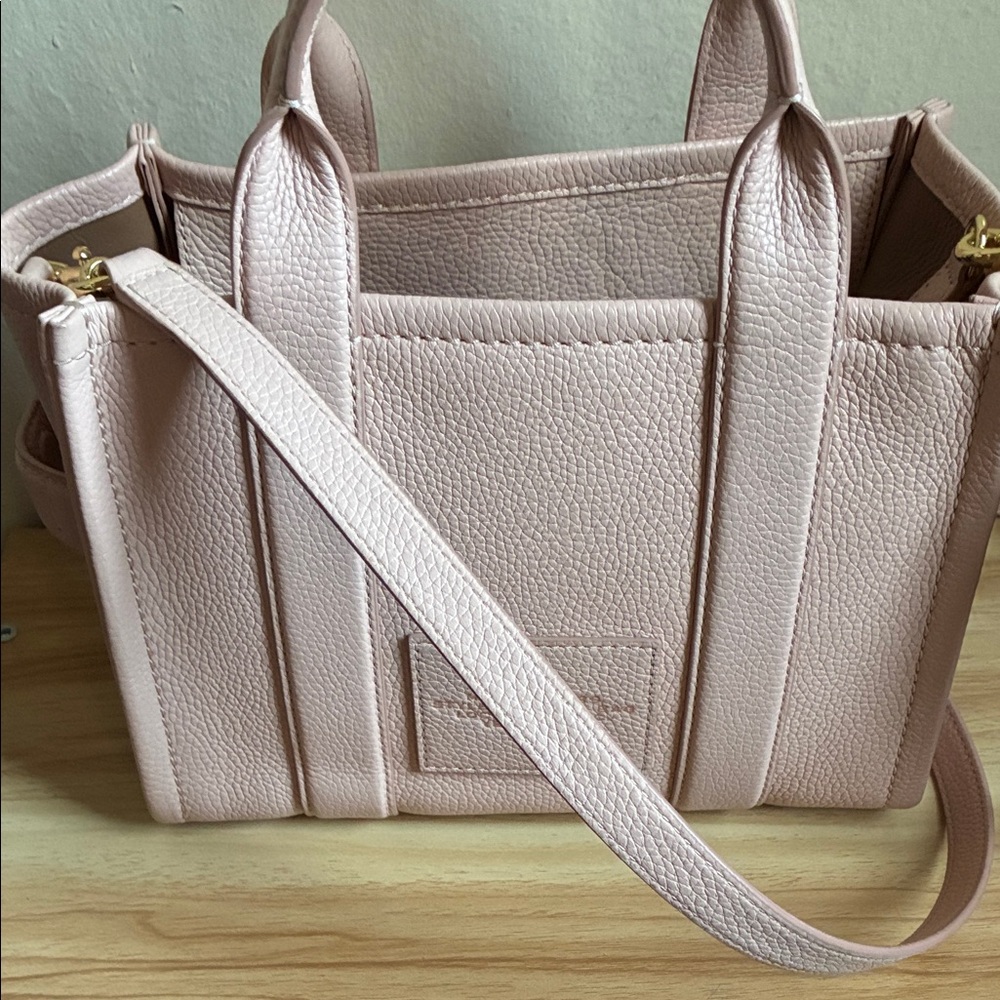 Marc Jacobs Blush Pink Tote Bag Size Mini - Picture 8 of 8
